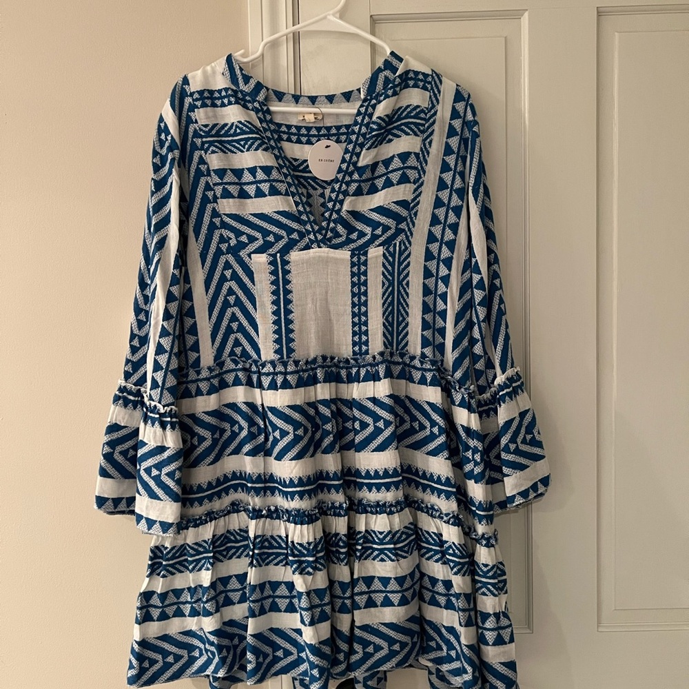 En Crème blue and white Aztec dress
